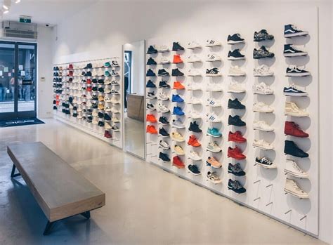 adidas schoenen bestellen en afleveren winkel